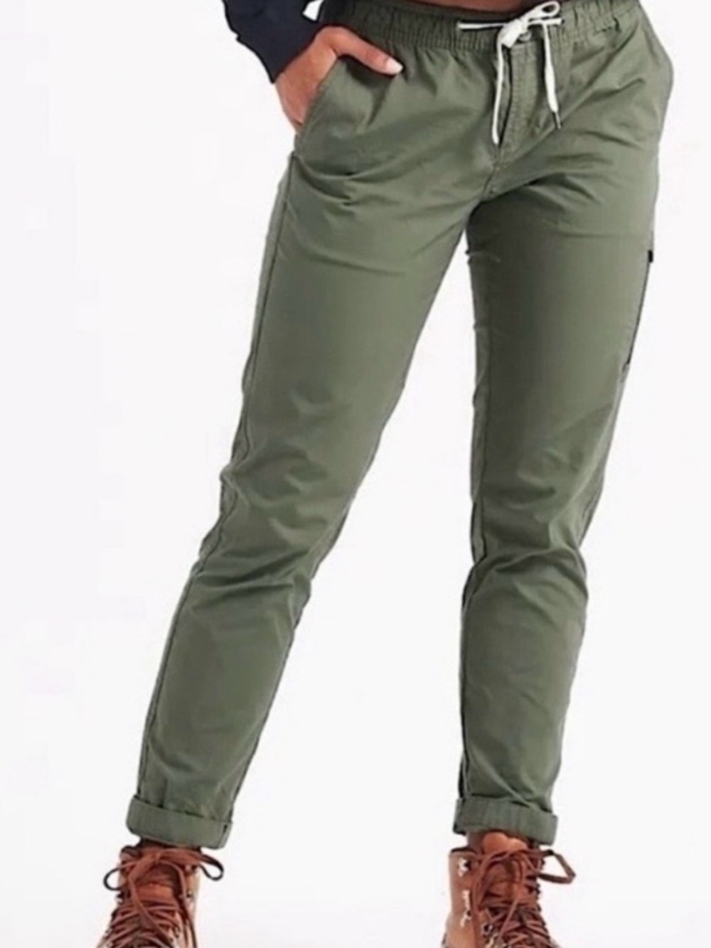 Vuori Olive Green Ripstop Climber Drawstring Pants